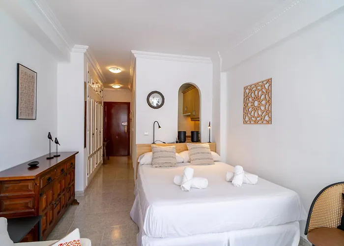 Urban Alhambra By Casasol Apartment *